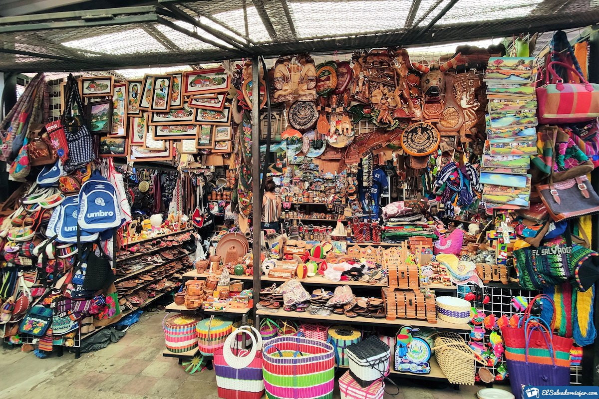 Visit the Handicrafts Market