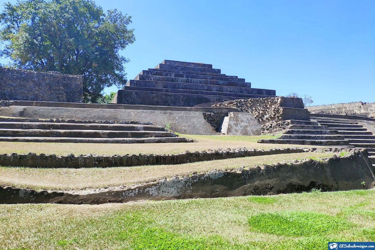 Tazumal Archaeological Site