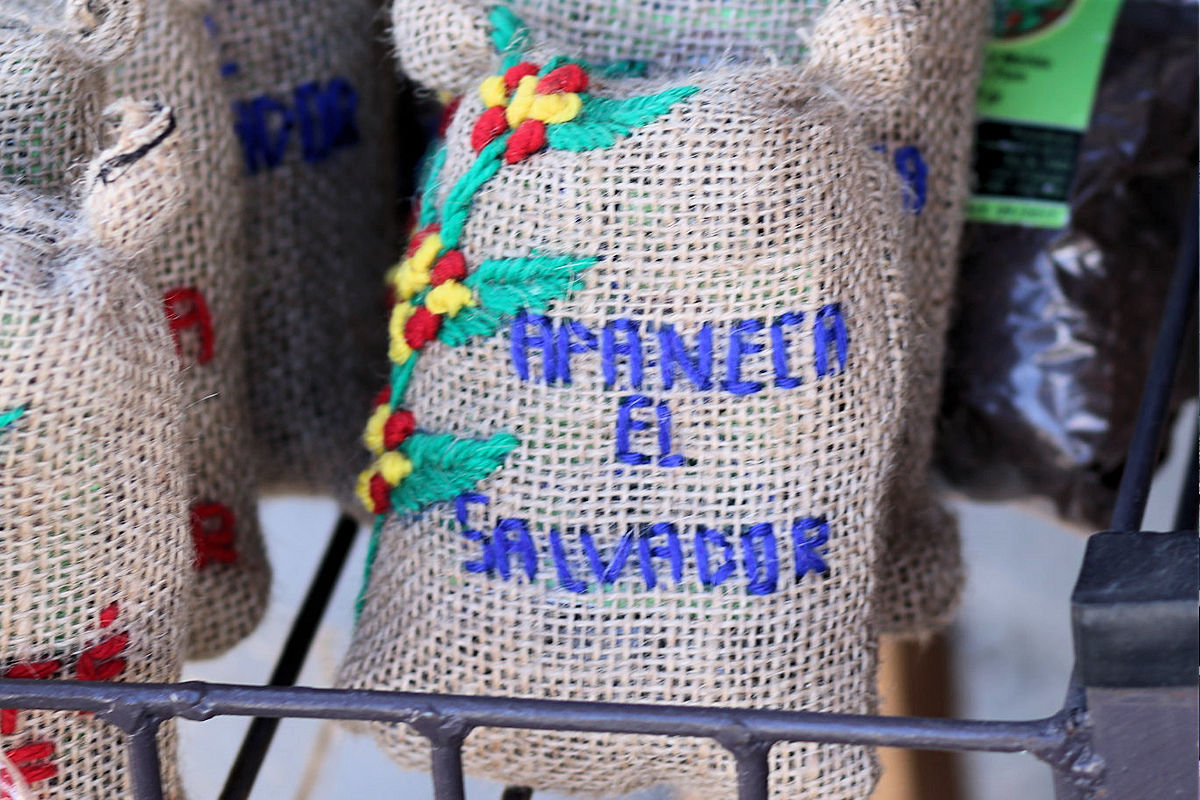Apaneca Coffee in El Salvador