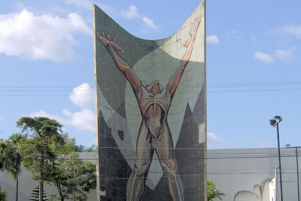 Monument to the Revolution in San Salvador