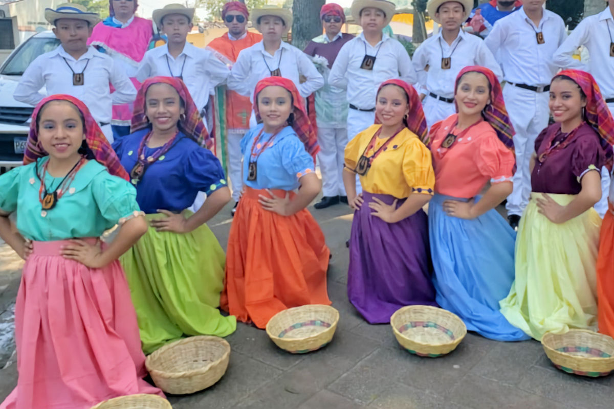 Typical dances of El Salvador