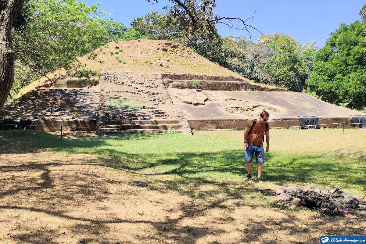 Casa Blanca Archaeological Site in Chalchuapa. 
