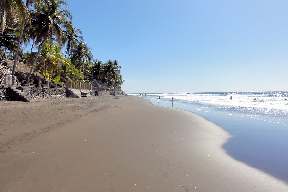 Zonte Beaches. Beaches of El Salvador.