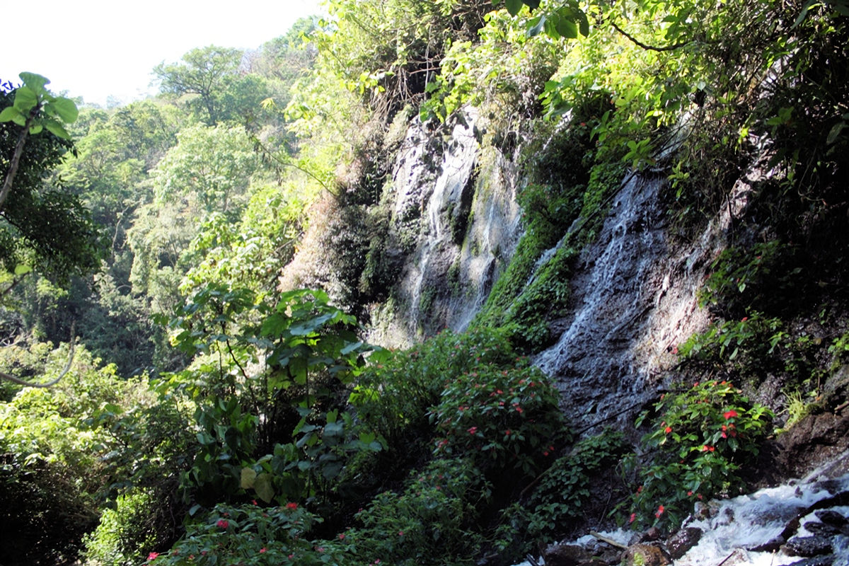 Visit Route of the 7 Waterfalls.