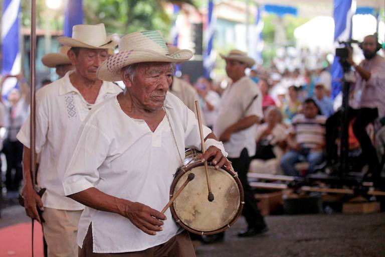 7 INDIGENOUS PEOPLES OF EL SALVADOR » History.