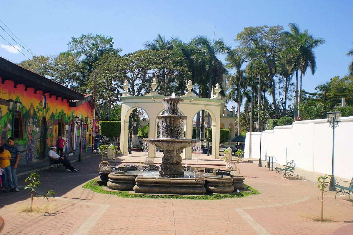 What to see and visit in Ahuachapán City.