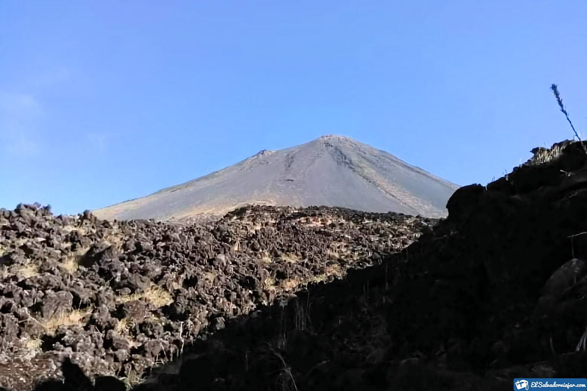 Subida al volcán de Izalco