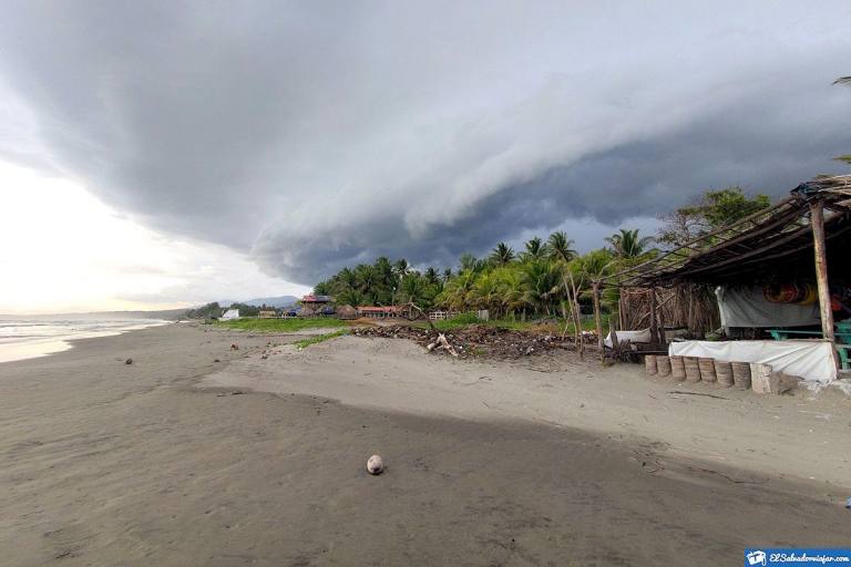 playa-el-cuco-qu-ver-playa-al-oriente-de-el-salvador-viajar-a-el