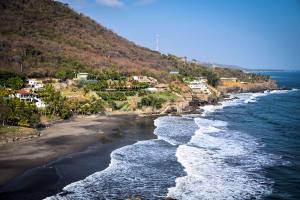 PLAYA LA LIBERTAD-Playas de El Salvador
