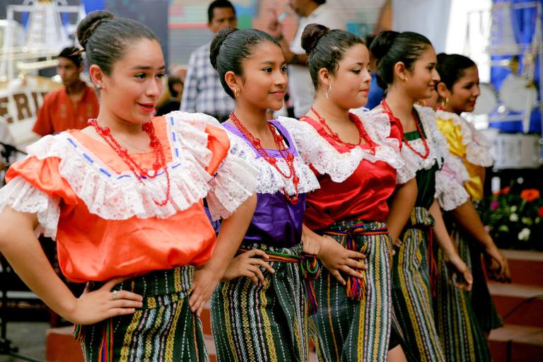 10 Trajes TÍpicos De El Salvador Identidad Y Cultura 4579